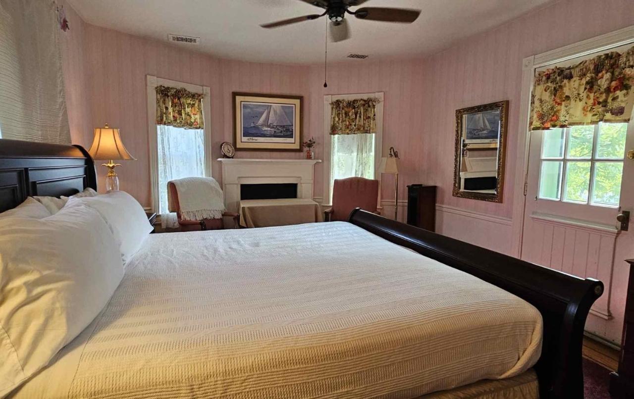 سانت مايكلز Parsonage Inn Bed And Breakfast المظهر الخارجي الصورة
