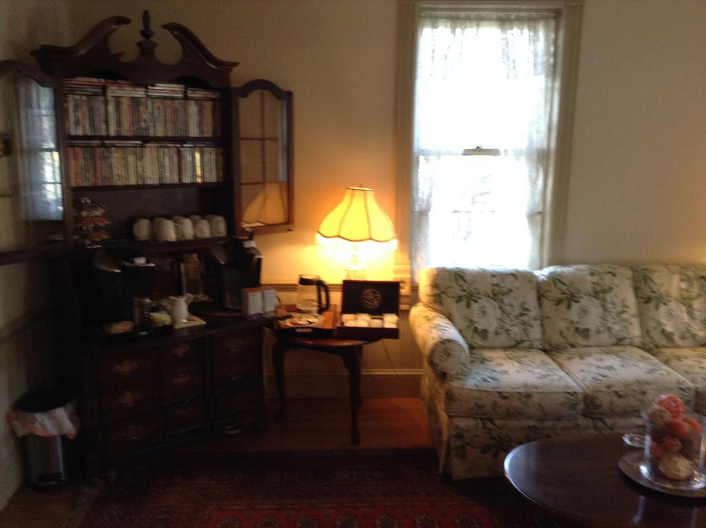 سانت مايكلز Parsonage Inn Bed And Breakfast المظهر الخارجي الصورة