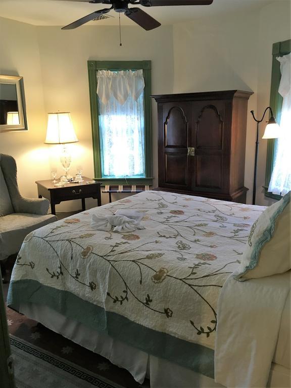 سانت مايكلز Parsonage Inn Bed And Breakfast المظهر الخارجي الصورة