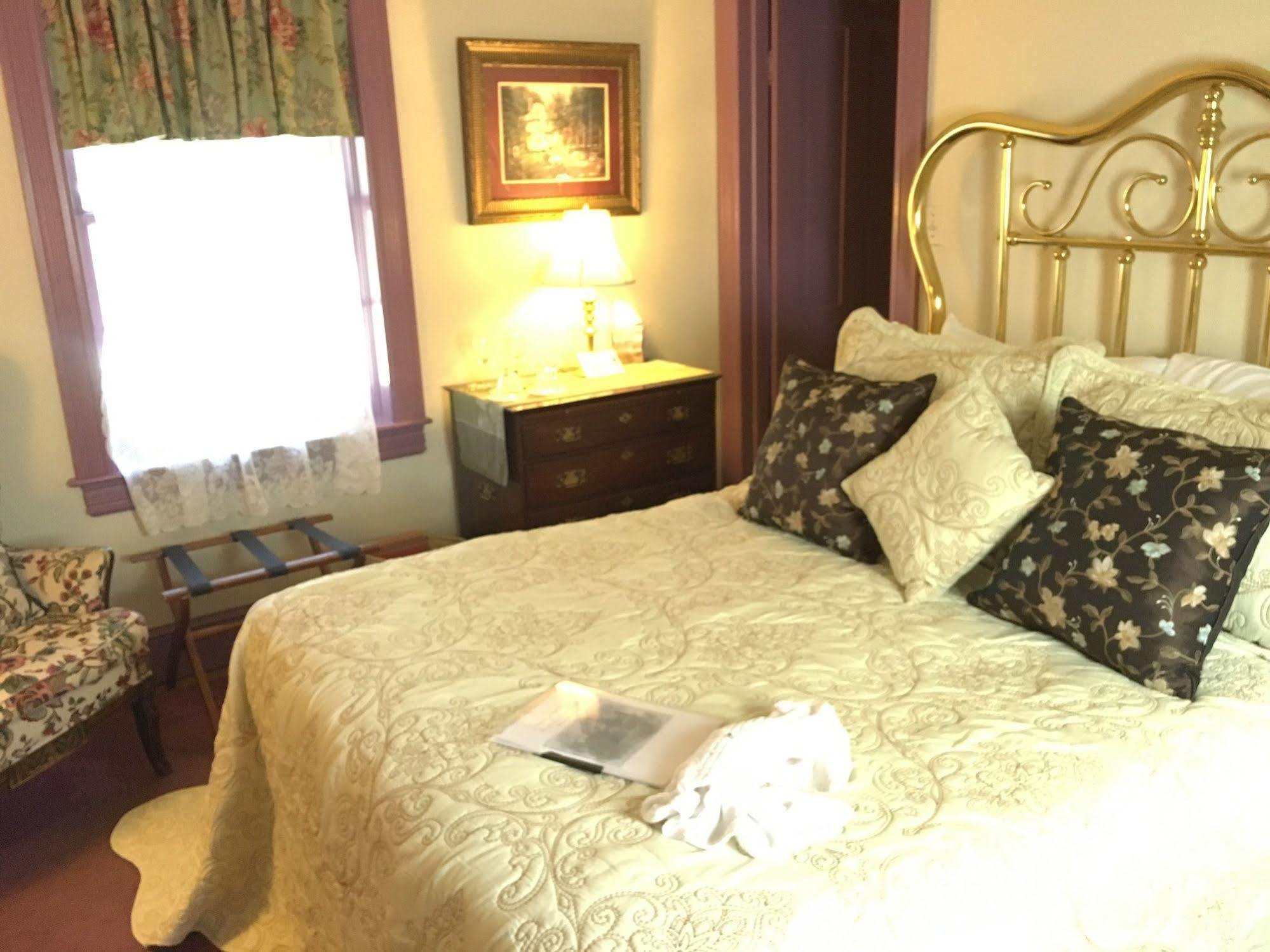 سانت مايكلز Parsonage Inn Bed And Breakfast المظهر الخارجي الصورة