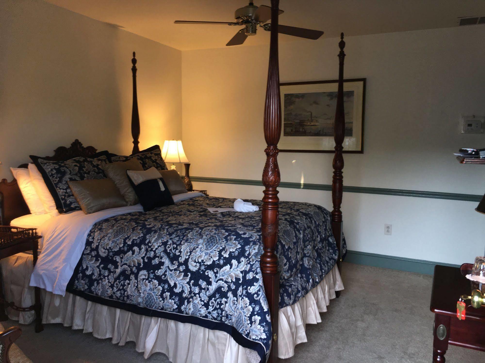 سانت مايكلز Parsonage Inn Bed And Breakfast المظهر الخارجي الصورة