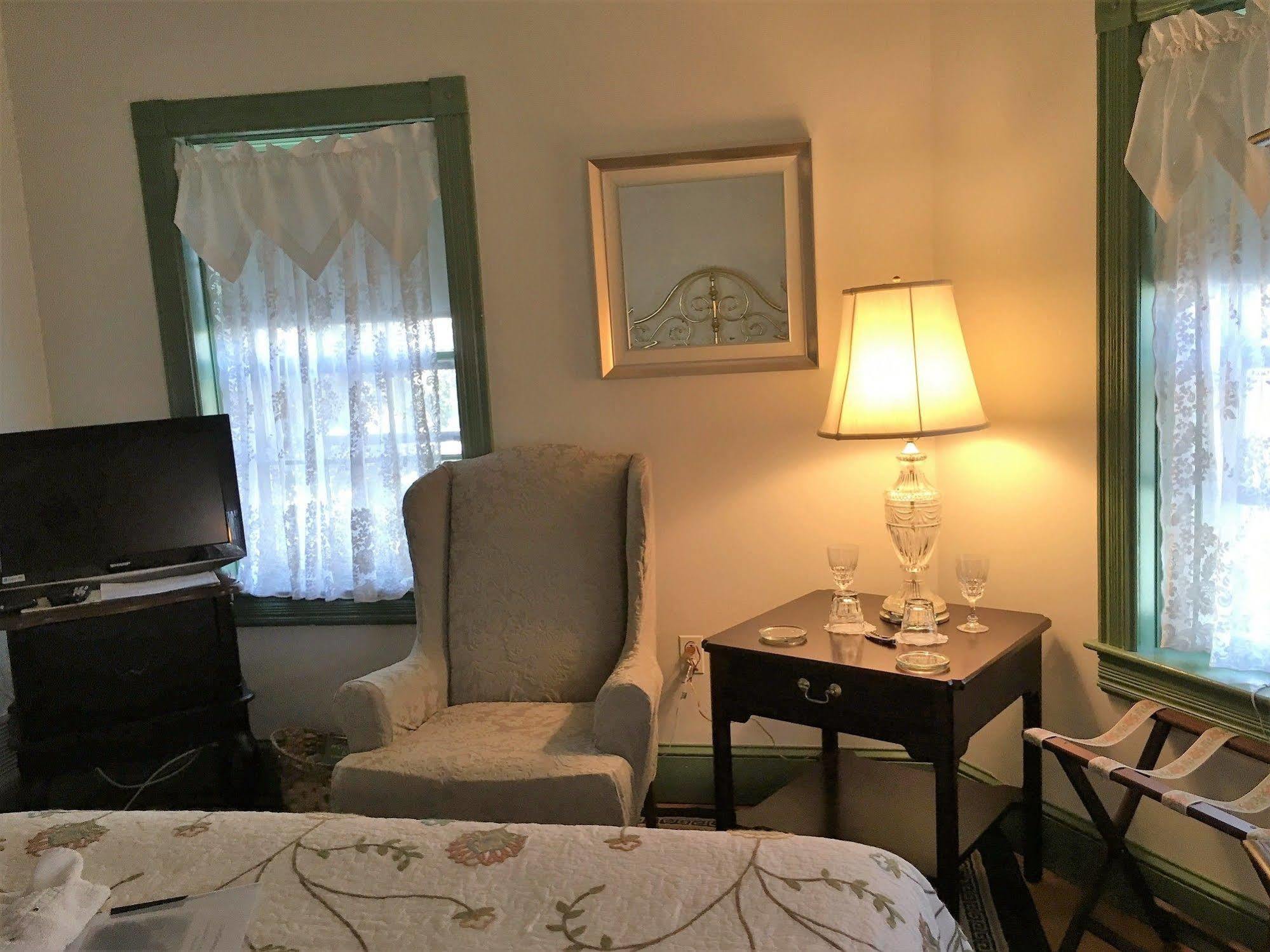 سانت مايكلز Parsonage Inn Bed And Breakfast المظهر الخارجي الصورة