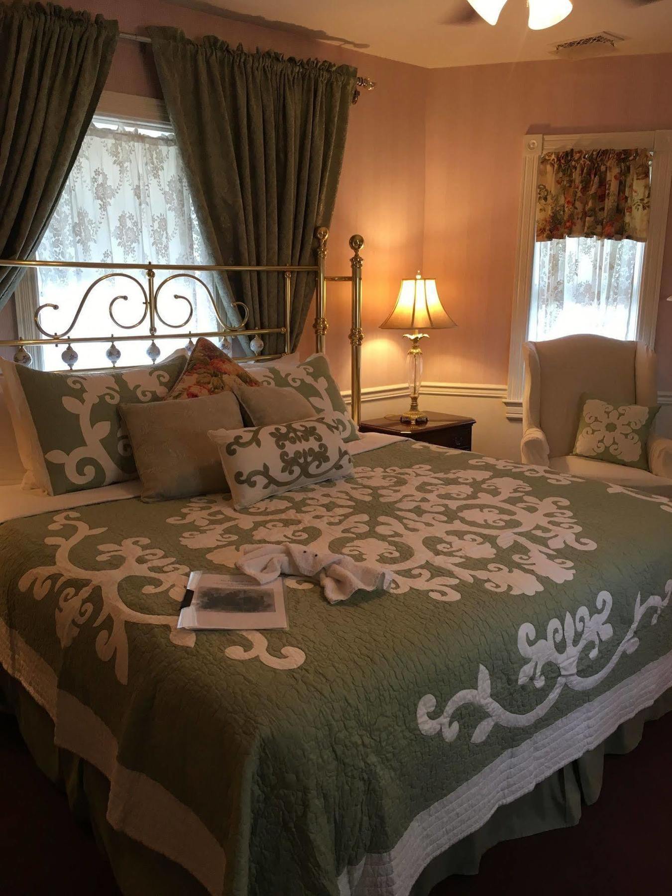 سانت مايكلز Parsonage Inn Bed And Breakfast المظهر الخارجي الصورة
